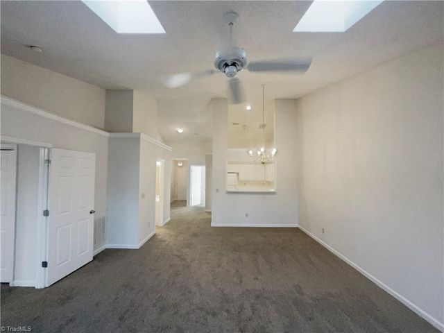 3131 High Bridge Circle, Jamestown, NC 27282