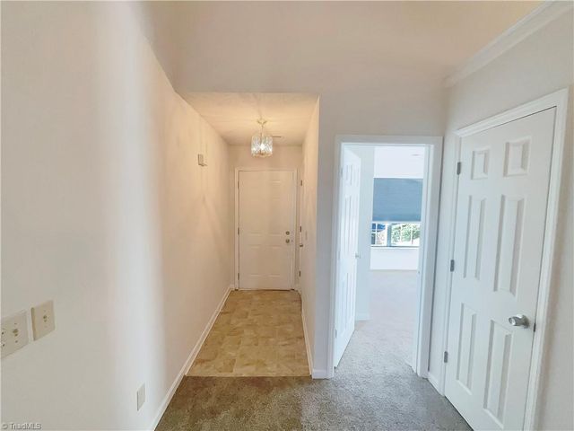 3131 High Bridge Circle, Jamestown, NC 27282