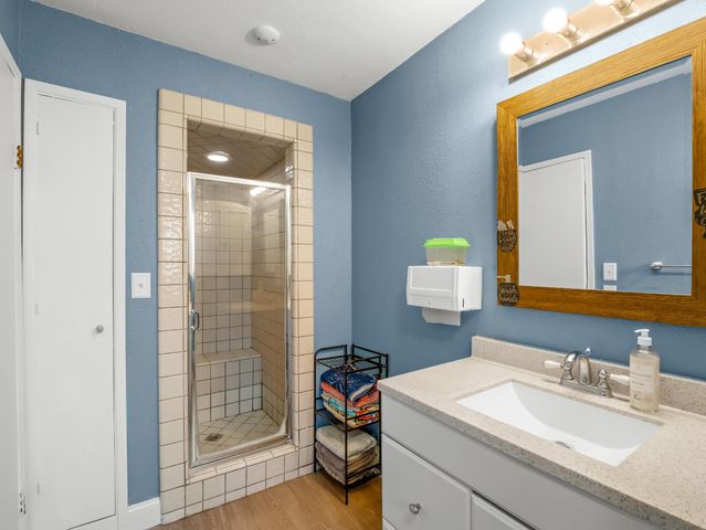 519 W Rialto Avenue, Fresno, CA 93705