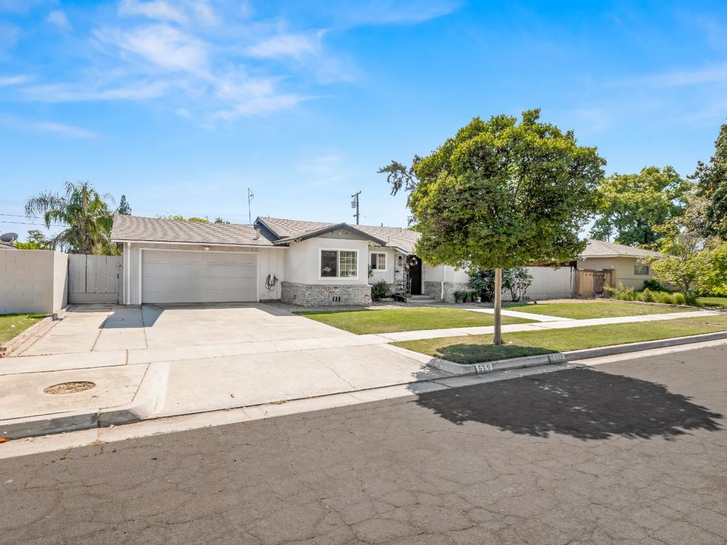 519 W Rialto Avenue, Fresno, CA 93705