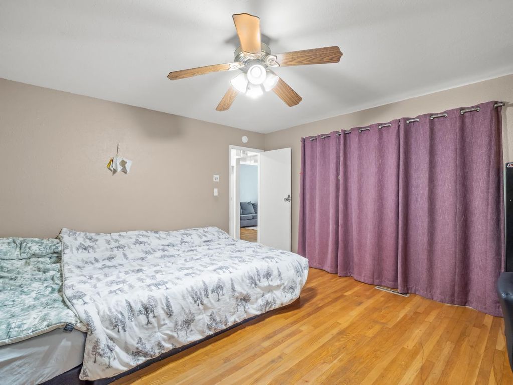 Image 24 of property listing at 519 W Rialto Avenue, Fresno, CA 93705