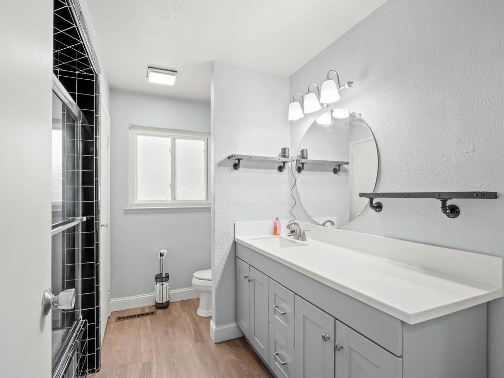 Image 26 of property listing at 519 W Rialto Avenue, Fresno, CA 93705