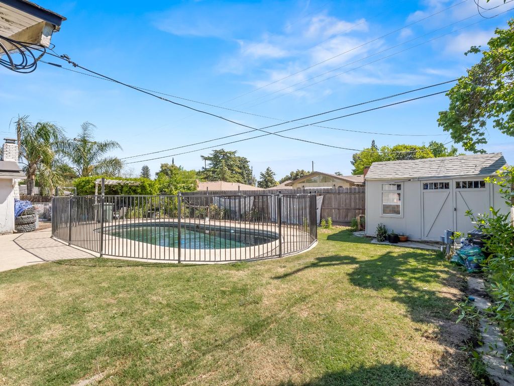 Image 31 of property listing at 519 W Rialto Avenue, Fresno, CA 93705