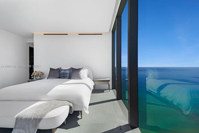 2000 S Ocean Dr 25B, Hallandale Beach, FL 33009