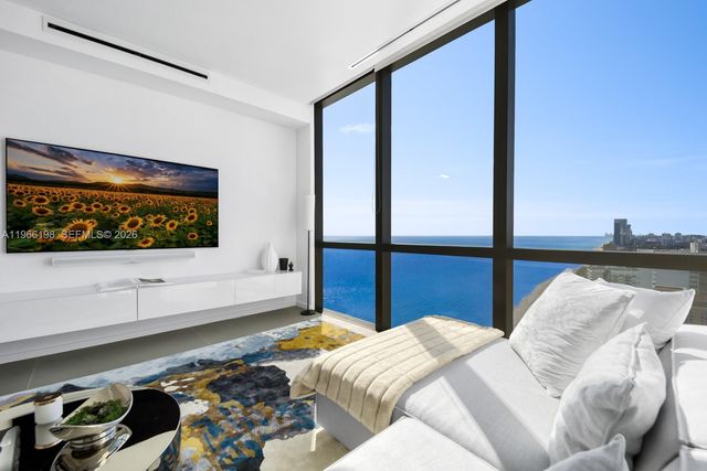 2000 S Ocean Dr 25B, Hallandale Beach, FL 33009