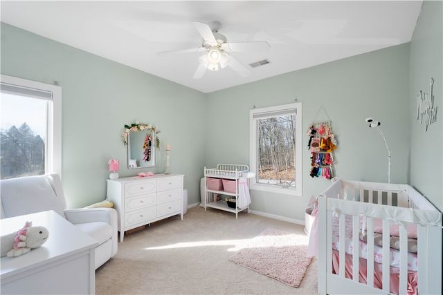 806 Harmony Rd, Ohio Twp, PA 15237