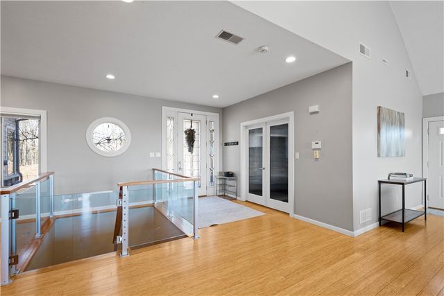 806 Harmony Rd, Ohio Twp, PA 15237