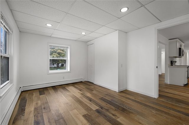 140 Tanner Avenue, Warwick, RI 02886