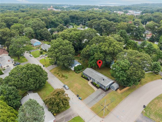 140 Tanner Avenue, Warwick, RI 02886