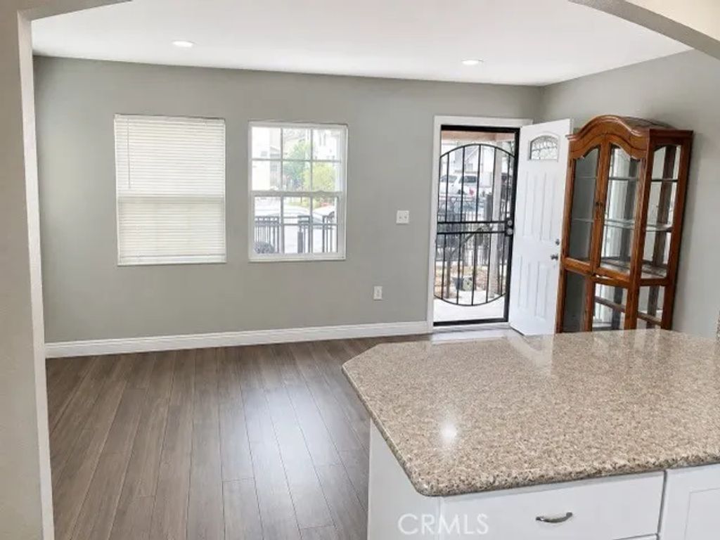344-342 E 81st, Los Angeles, CA 90003