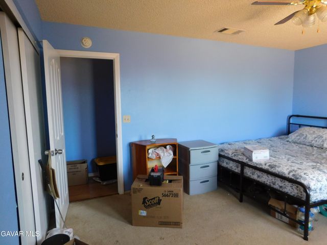 8372 Dogwood Avenue, California City, CA 93505