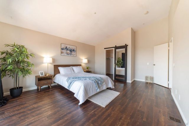 1102 La Mesa, Spring Valley, CA 91977