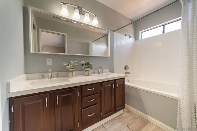 1102 La Mesa, Spring Valley, CA 91977