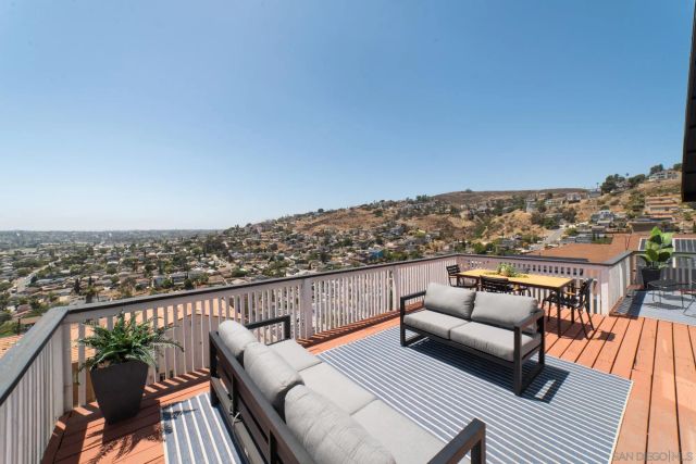 1102 La Mesa, Spring Valley, CA 91977