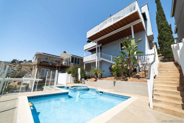 1102 La Mesa, Spring Valley, CA 91977