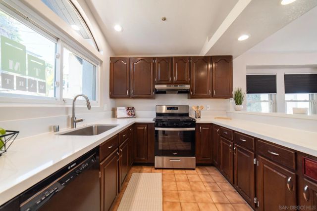 1102 La Mesa, Spring Valley, CA 91977