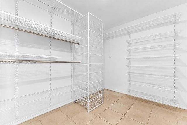3719 Sheridan Avenue, Miami Beach, FL 33140
