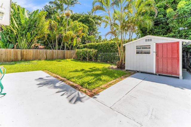 3719 Sheridan Avenue, Miami Beach, FL 33140
