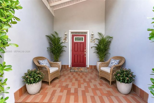 3719 Sheridan Avenue, Miami Beach, FL 33140