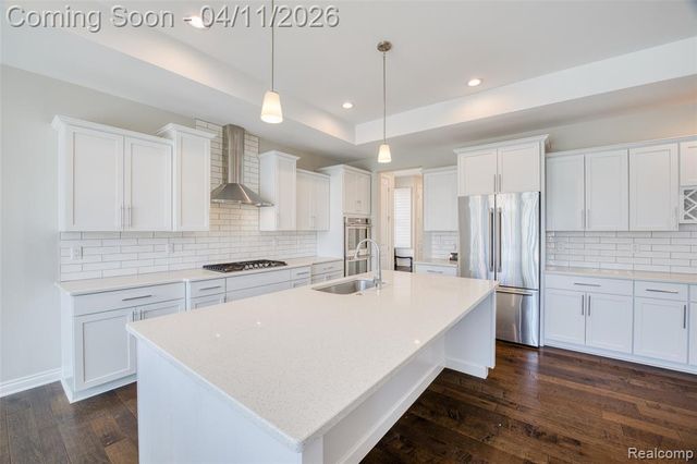5809 Hartwick Drive, West Bloomfield, MI 48324