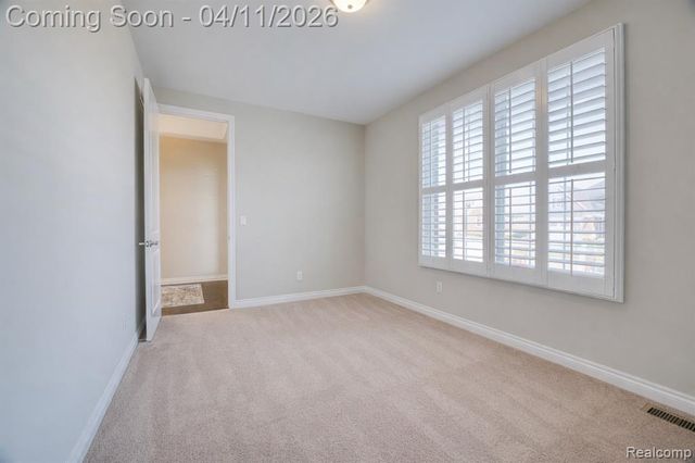 5809 Hartwick Drive, West Bloomfield, MI 48324
