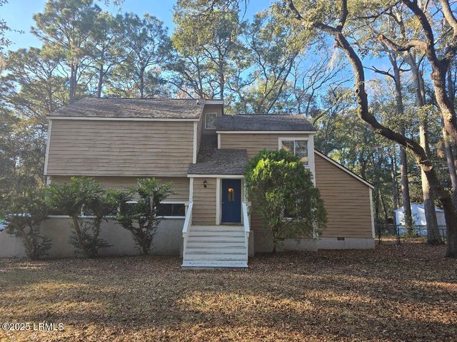 14 Spring Knob Circle, Beaufort, SC 29907