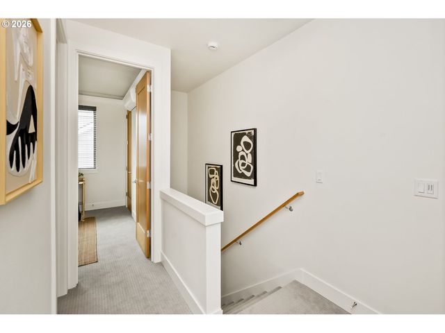 1792 Se SPOKANE St, Portland, OR 97202
