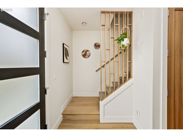 1792 Se SPOKANE St, Portland, OR 97202