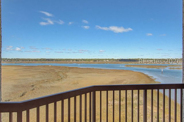2 Shelter Cove Ln Apt 227, Hilton Head Island, SC 29928
