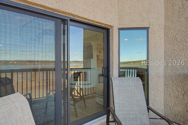 2 Shelter Cove Ln Apt 227, Hilton Head Island, SC 29928