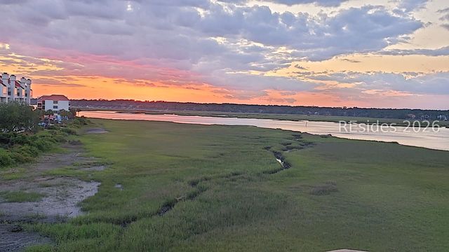 2 Shelter Cove Ln Apt 227, Hilton Head Island, SC 29928