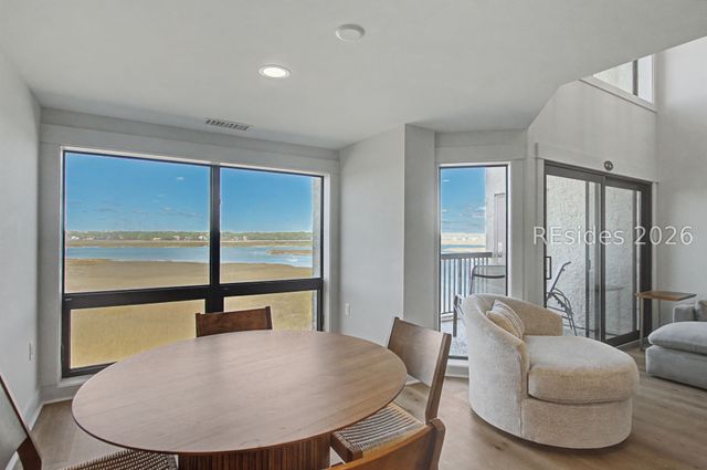 2 Shelter Cove Ln Apt 227, Hilton Head Island, SC 29928