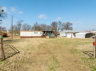 104 Tx-31 Business, Mount Calm, TX 76673