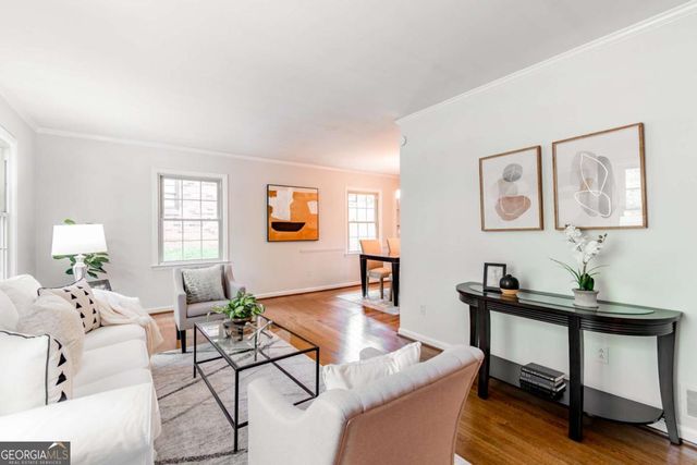 2711 Shetland Drive, Decatur, GA 30033