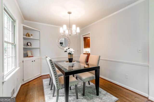 2711 Shetland Drive, Decatur, GA 30033