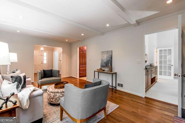 2711 Shetland Drive, Decatur, GA 30033