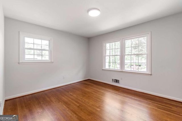 2711 Shetland Drive, Decatur, GA 30033