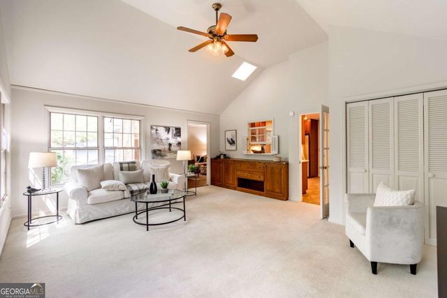 2711 Shetland Drive, Decatur, GA 30033