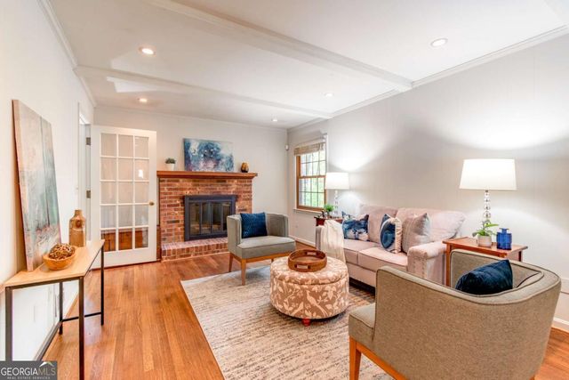 2711 Shetland Drive, Decatur, GA 30033