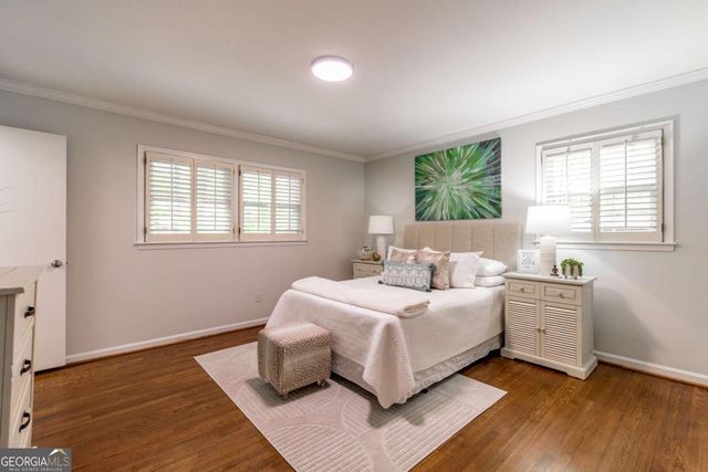 2711 Shetland Drive, Decatur, GA 30033