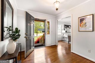 2711 Shetland Drive, Decatur, GA 30033