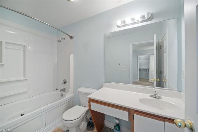 3687 Cheshire Woods Drive, Winston-salem, NC 27106