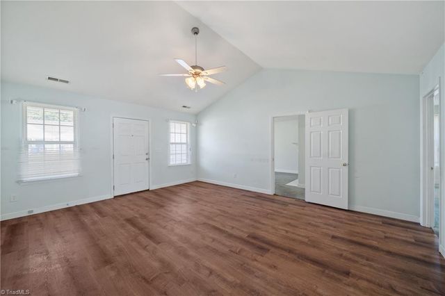 3687 Cheshire Woods Drive, Winston-salem, NC 27106