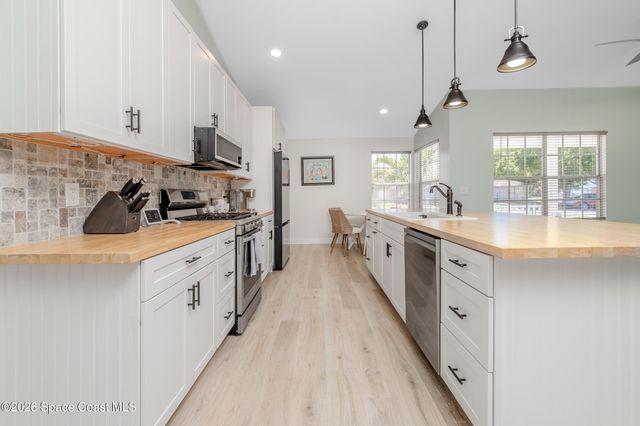 116 Oak Lake Road, Melbourne, FL 32901