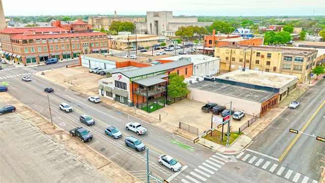 611 Washington Avenue, Waco, TX 76701