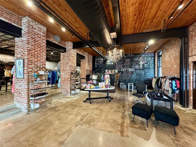 611 Washington Avenue, Waco, TX 76701
