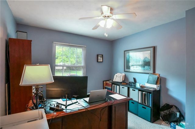 2044 Meadowside Lane, Dayton, OH 45458