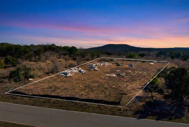 309 Eagle Basin CIR, Spicewood, TX 78669