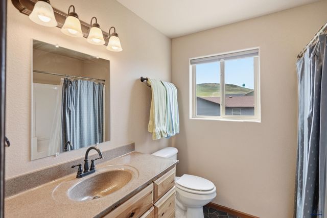817 LONE SOLDIER RD, Box Elder, SD 57719