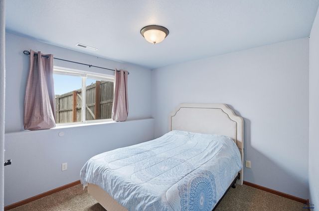 817 LONE SOLDIER RD, Box Elder, SD 57719